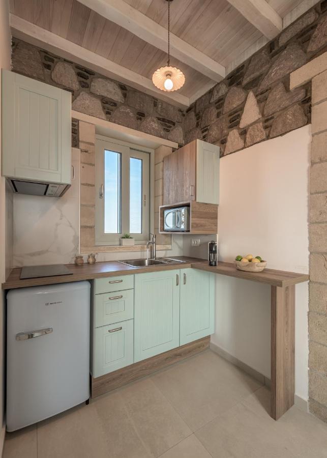Hilltop Suites Milos Mytakas Exteriér fotografie