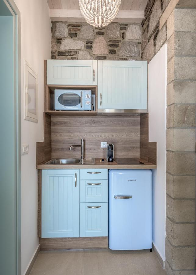 Hilltop Suites Milos Mytakas Exteriér fotografie